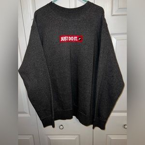 Nike sweatshirt unisex